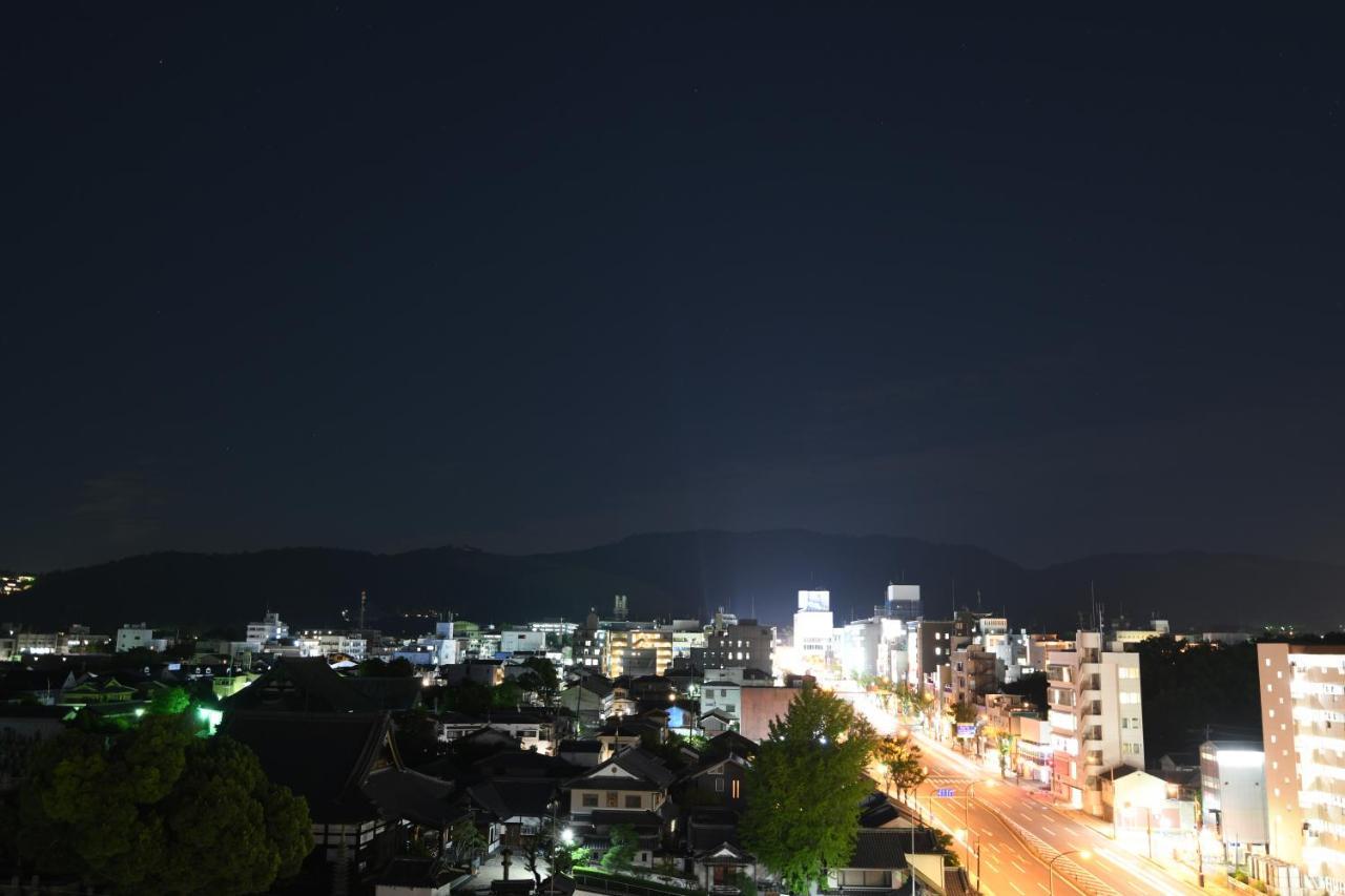 Hotel Wisteria Nara Bagian luar foto